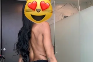 💦🔥Passionate sexy and attractive deepthroat girl with big ass and tits 🍑🍒💦🔥 - Image 3