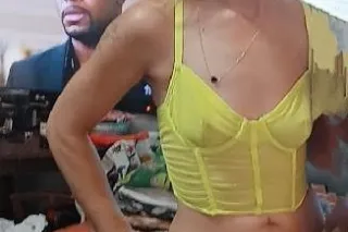 I'M SHORT &amp; SWEET &amp; LOOKING TO PLEASE YOU 😘💜 - Image 1